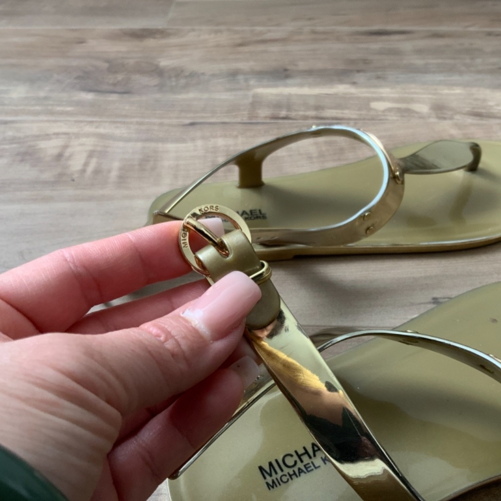 Michael Kors - Picture 3 of 5